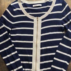Women’s Old Navy sweater